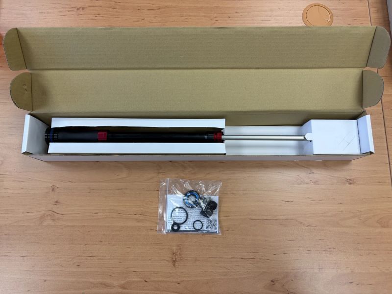 Tlumící patrona Charger 2.1 RC2 - Pike, Revelation