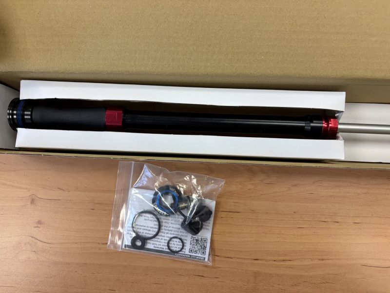 Tlumící patrona Charger 2.1 RC2 - Pike, Revelation