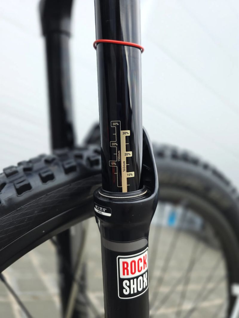 KTM Lycan LT 271 27,5″ velikost L / SRAM GX Eagle / Hope Tech 3 V4 / Karbonové kola KTM Enduro