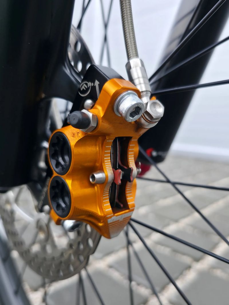 KTM Lycan LT 271 27,5″ velikost L / SRAM GX Eagle / Hope Tech 3 V4 / Karbonové kola KTM Enduro