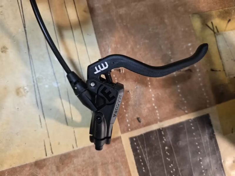 Magura MT5 HC brzdové páky