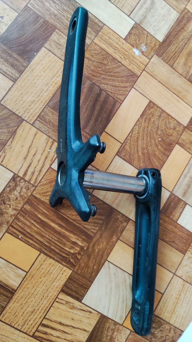 Kliky pro gravel hollowtech 