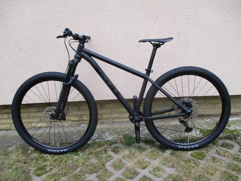 Nové lehké 29" kolo RB CR 17", vidlice Manitou Machete air, Shimano Deore 1x12, BOOST pevné osy