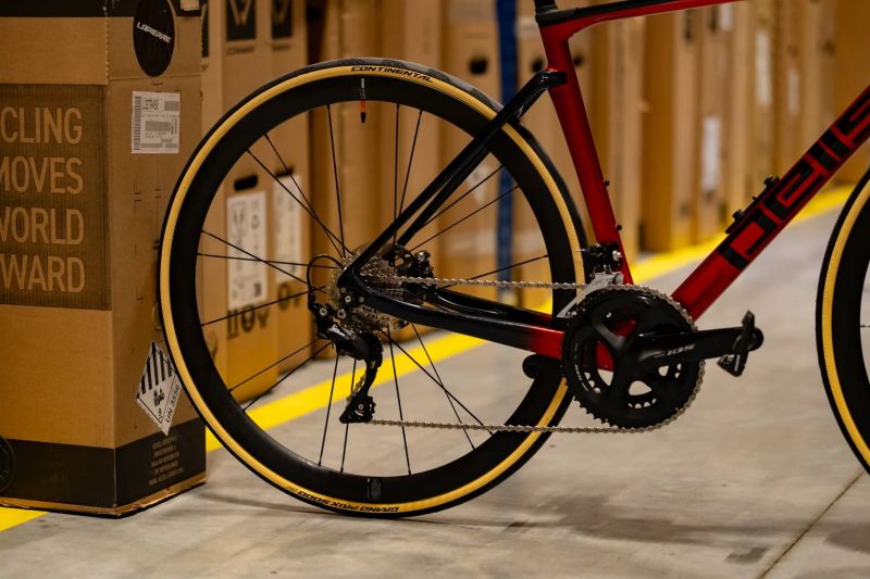 Silniční kolo Pells R8 105 Disc