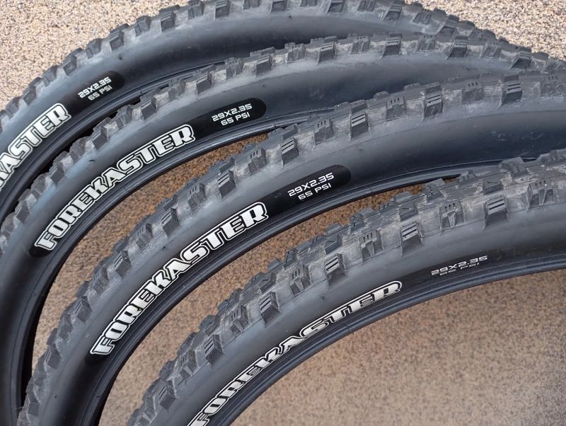 Maxxis Forekaster MTB pláště 29´