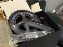 Shimano Ultegra FC-R8000 172,5 52/36 nové 2x11