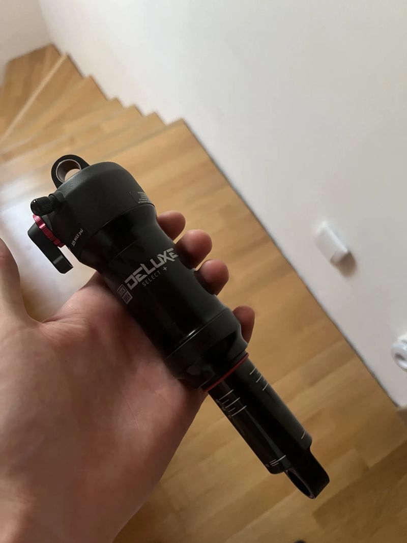 RockShox Delux Select+ 210/50