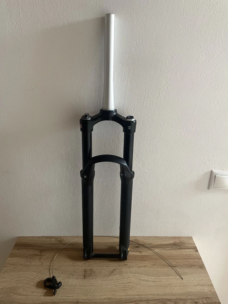 SR Suntour XCR32 Air RLR Boost 27,5