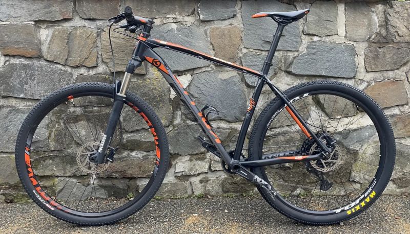 Horské kolo Kellys 29