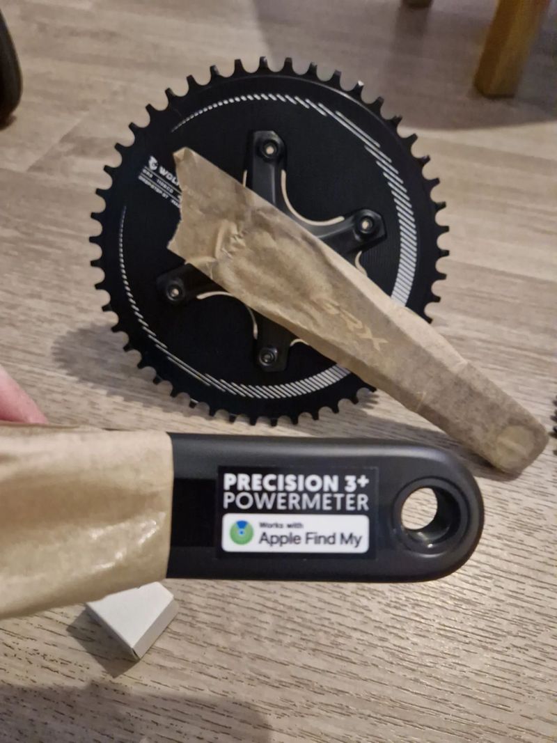 Shimano GRX Di2 RX827 1×12 s wattmetrem 4iiii – kompletní gravel sada (sundaná z nového kola)