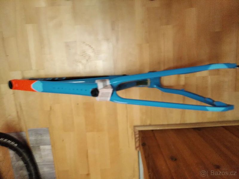 Cube Reaction GTC Race Carbon XL 