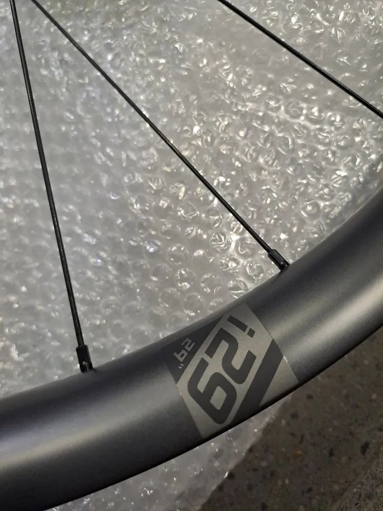 NOVÉ nepoužité karbonové kola FSA Gradient i29 WideR Carbon / 29er / boost osy / Shimano Micro Splin