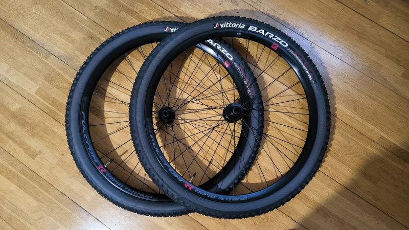 Gravel kola Fulcrum Rapid Red 900 - nová, nepoužívaná