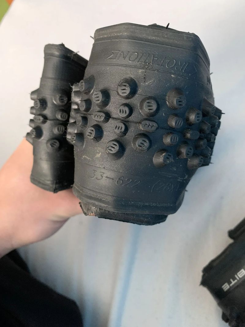 Schwalbe X-one Bite, SuperGround, Tubleess Easy, Addix SpeedGrip, kevlar