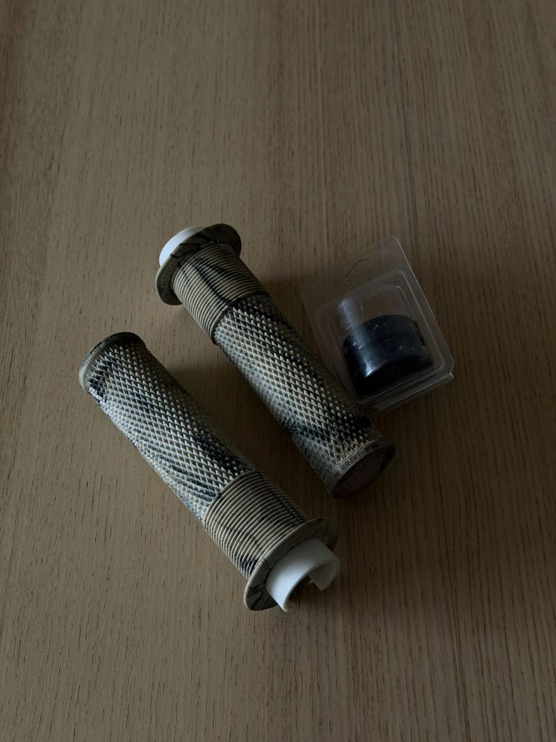 DMR Deathgrip gripy