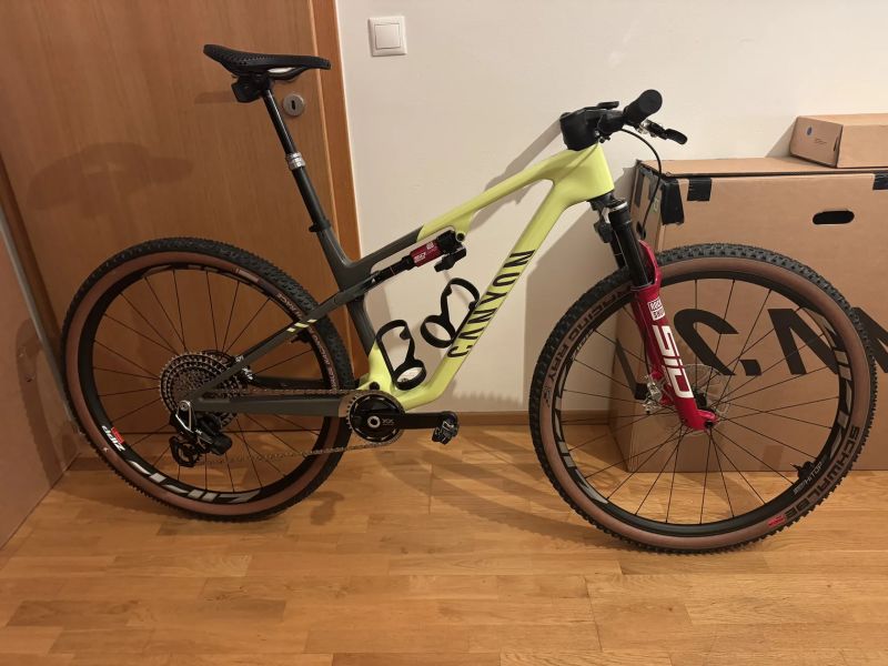 Canyon Lux World cup CFR