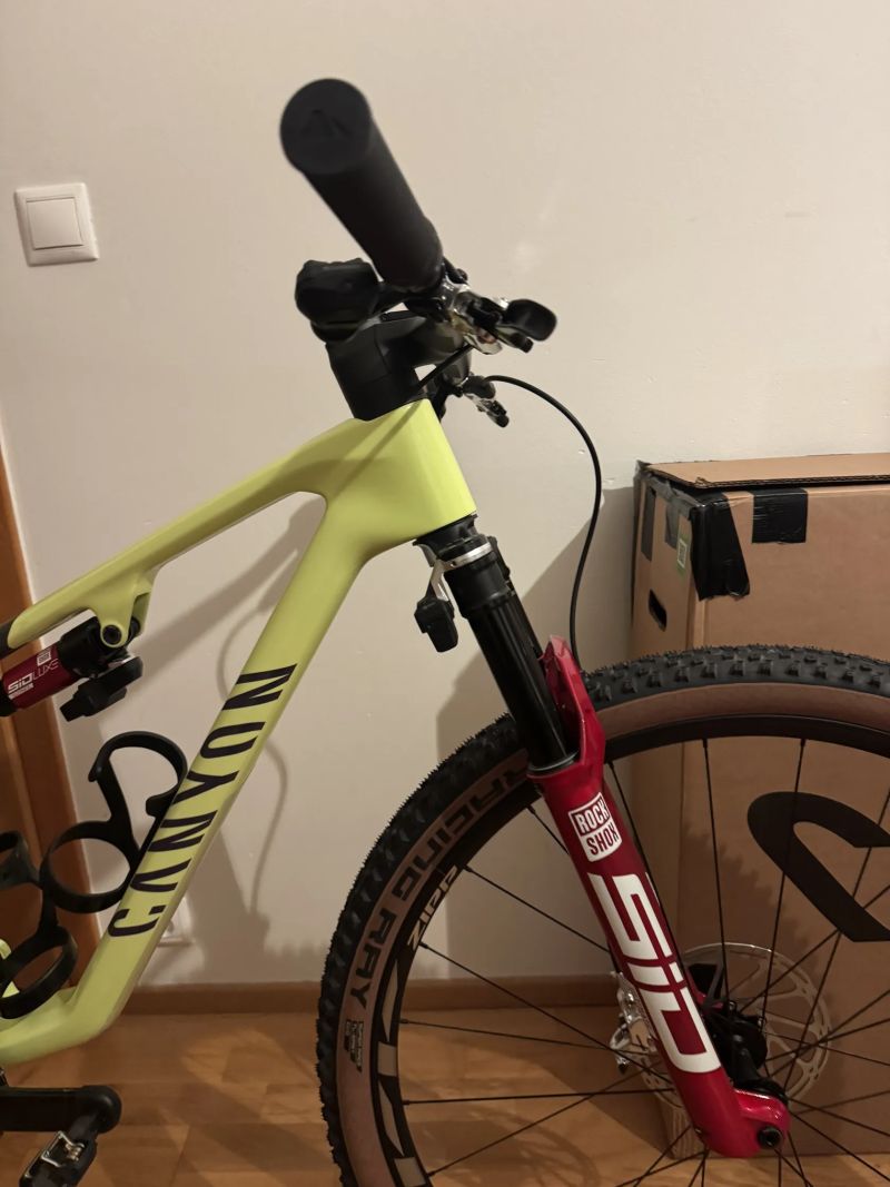 Canyon Lux World cup CFR