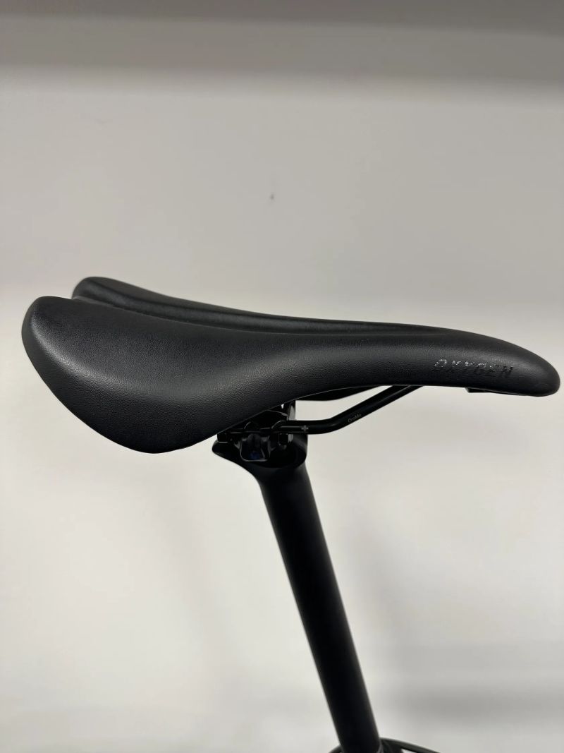 ROSE PRO SL-3000 – Ultegra, lehká hliníková silnička + 2 sady kol