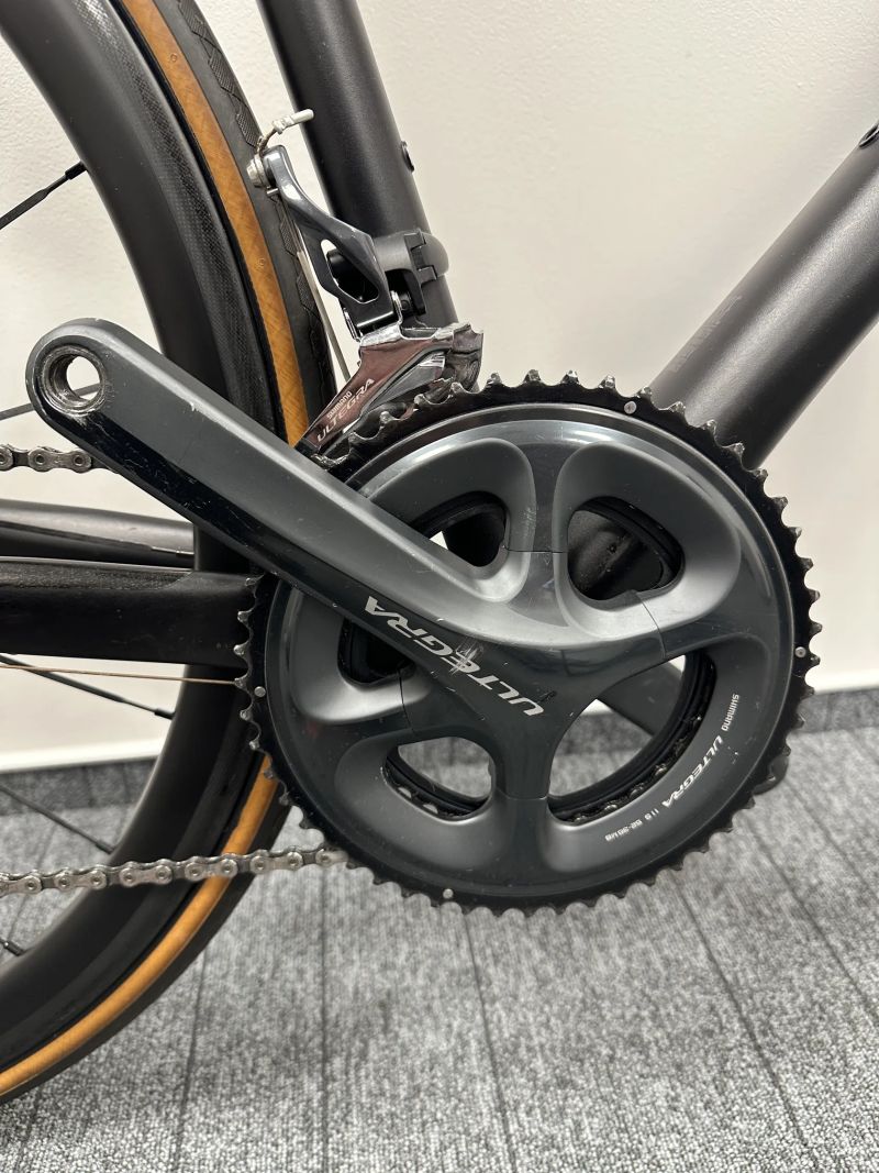 ROSE PRO SL-3000 – Ultegra, lehká hliníková silnička + 2 sady kol