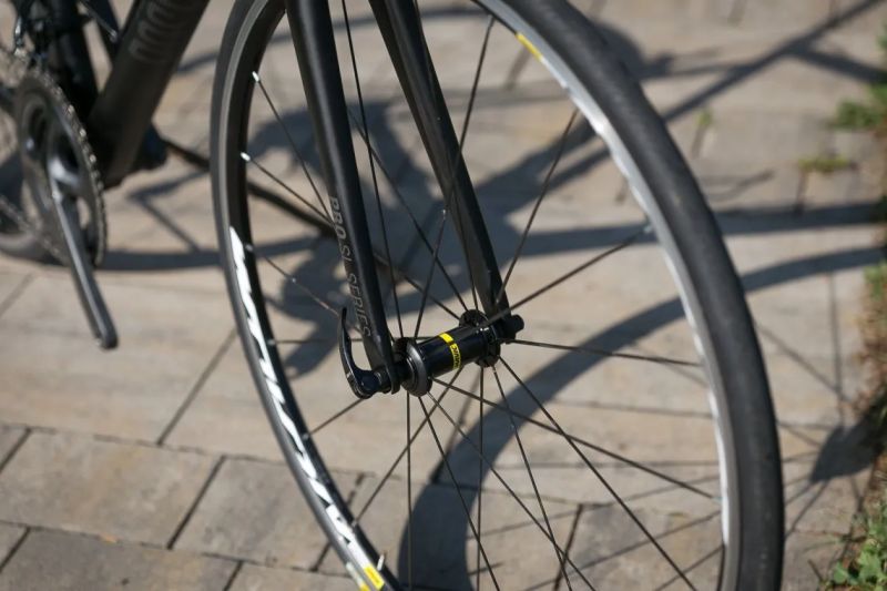 ROSE PRO SL-3000 – Ultegra, lehká hliníková silnička + 2 sady kol