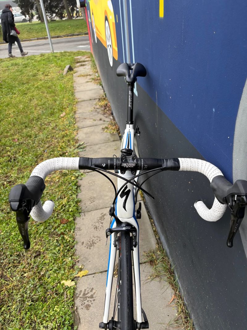 Specialized Tarmac vel. S, Shimano 105