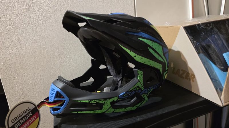 Nová Přilba Cratoni C-maniac Pro L-LX