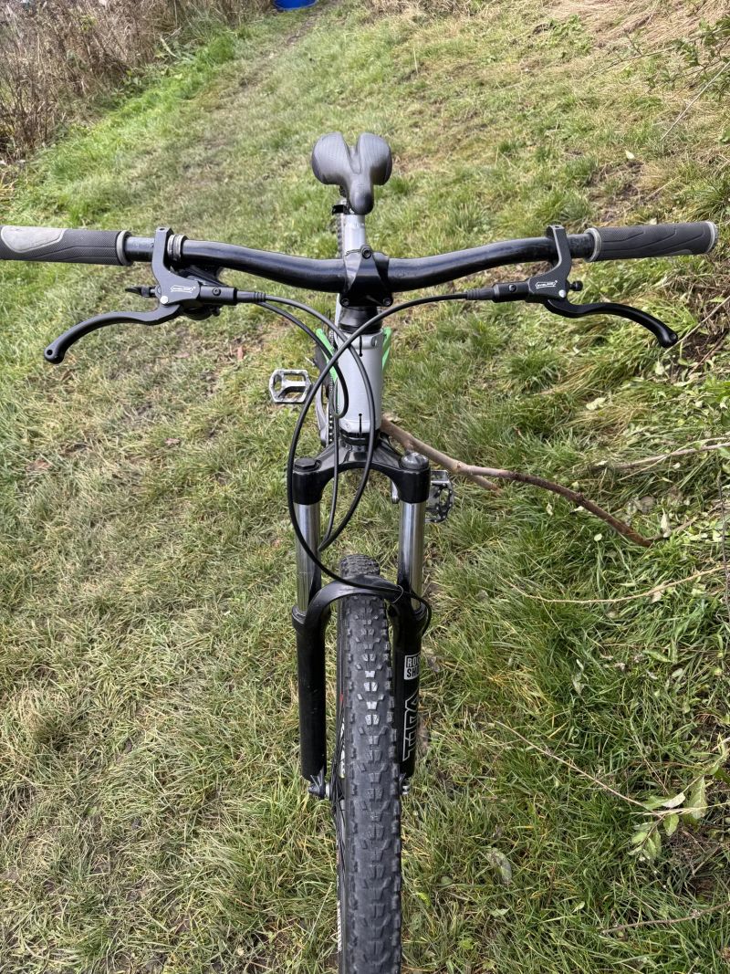 Commencal Supreme downhill / freeride 