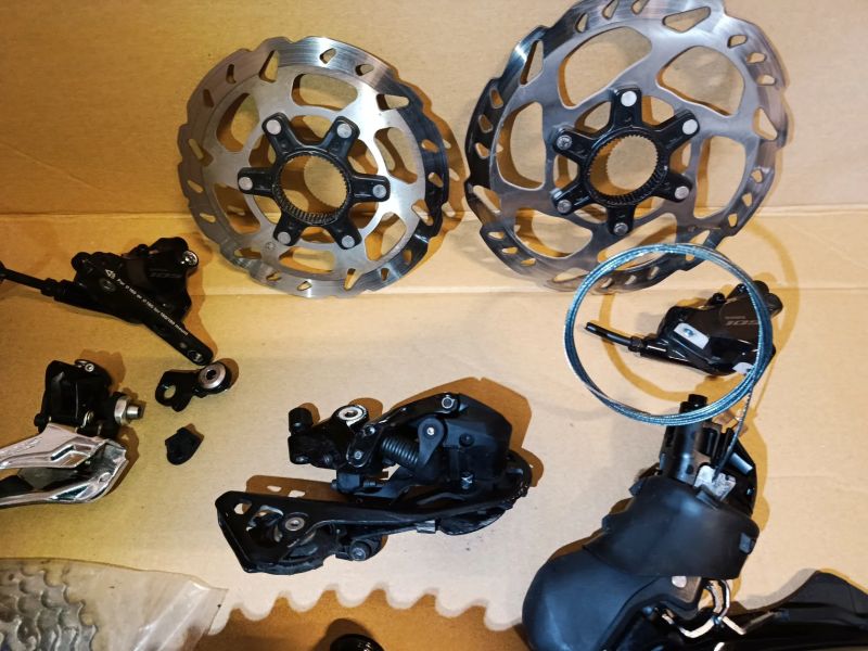 Shimano 105 – kompletní mechanická sada