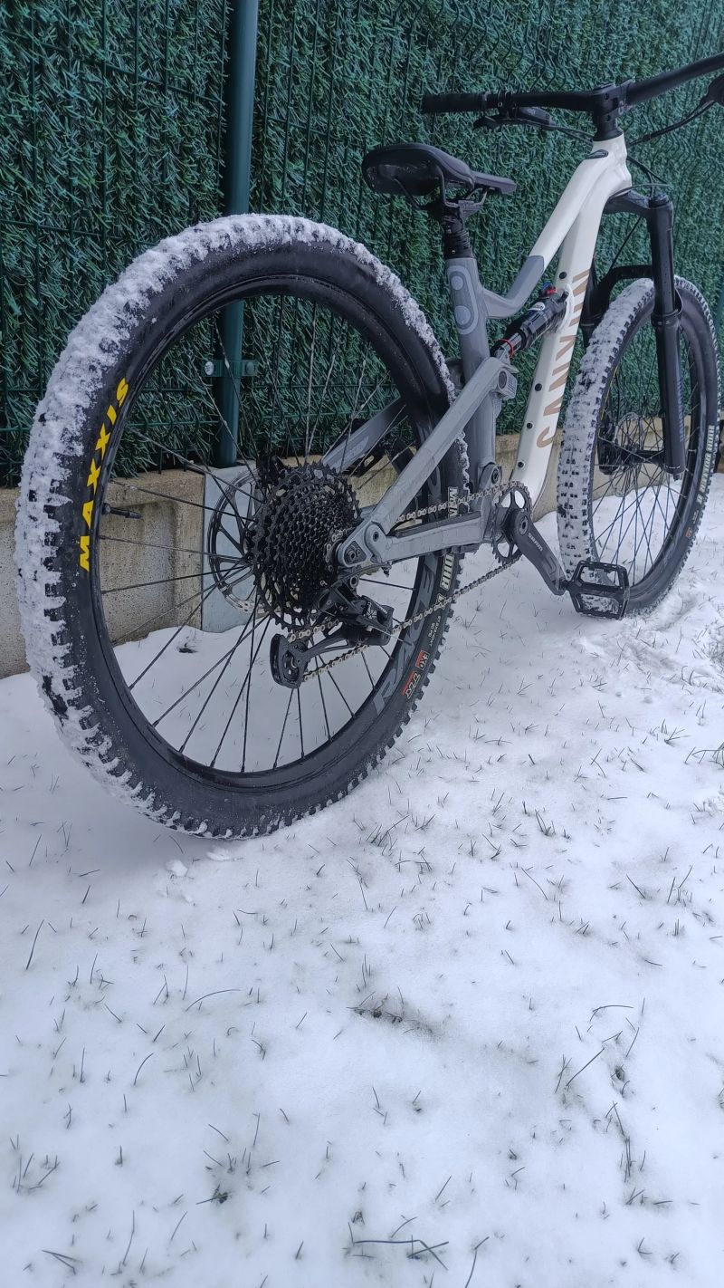 Canyon Spectral M050 2XS 2022