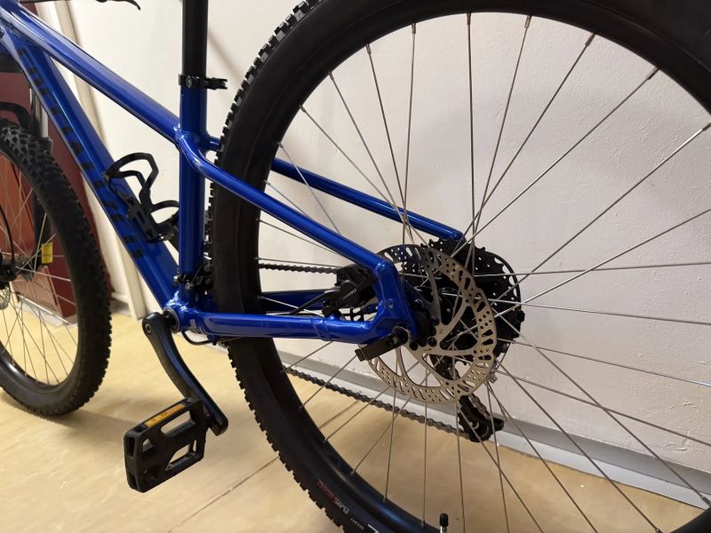  PRODÁM Specialized rockhopper VEL."S"