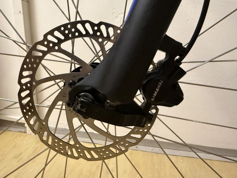  PRODÁM Specialized rockhopper VEL."S"