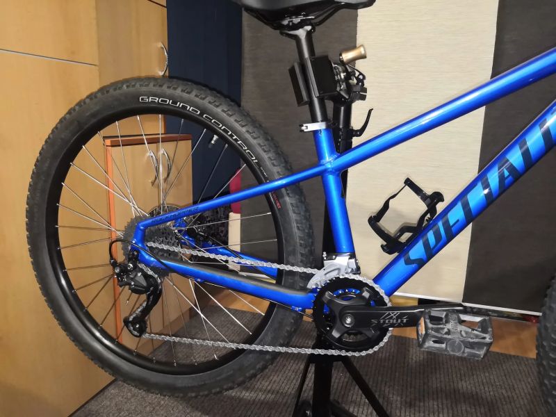  PRODÁM Specialized rockhopper VEL."S"