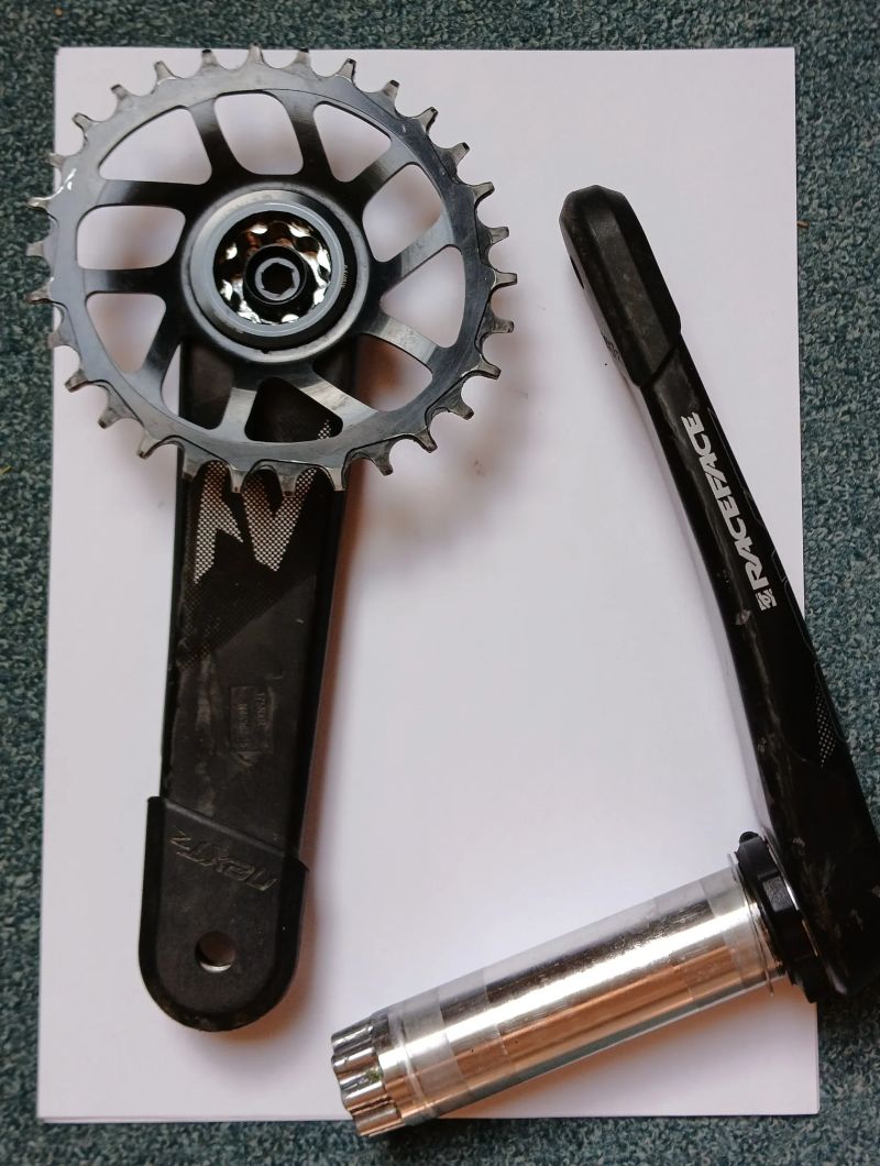 kliky Race Face Next