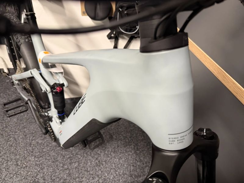 CUBE Stereo Hybrid ONE44 PRO 800 vel. XL 2026 NOVÉ