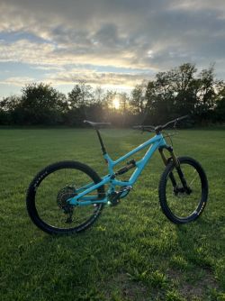 YT Industries Capra CORE 4