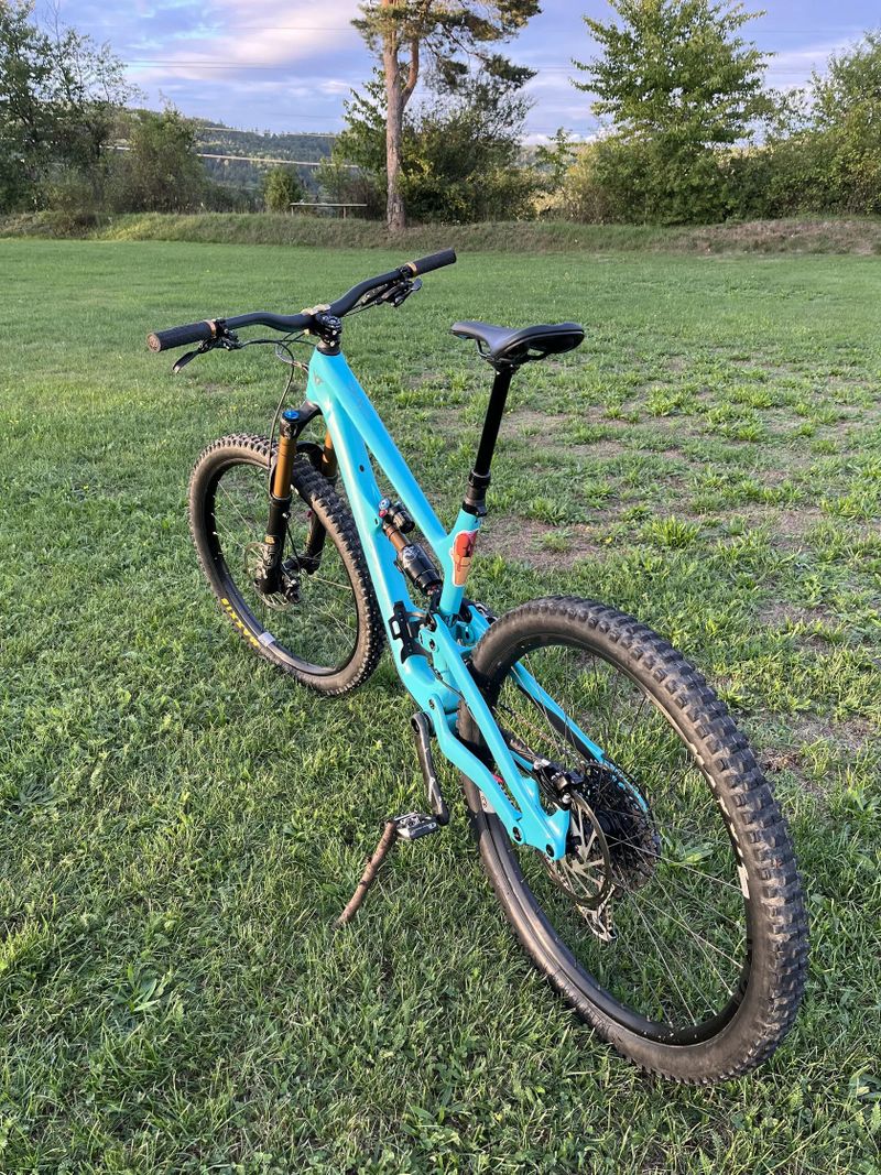 YT Industries Capra CORE 4