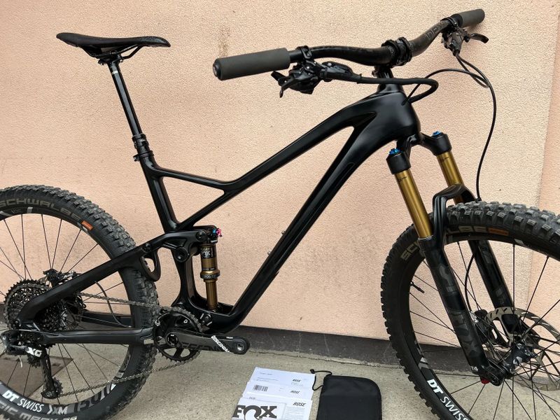 Enduro Rose Pikes Peak 4 AM Carbon - Top osazení!