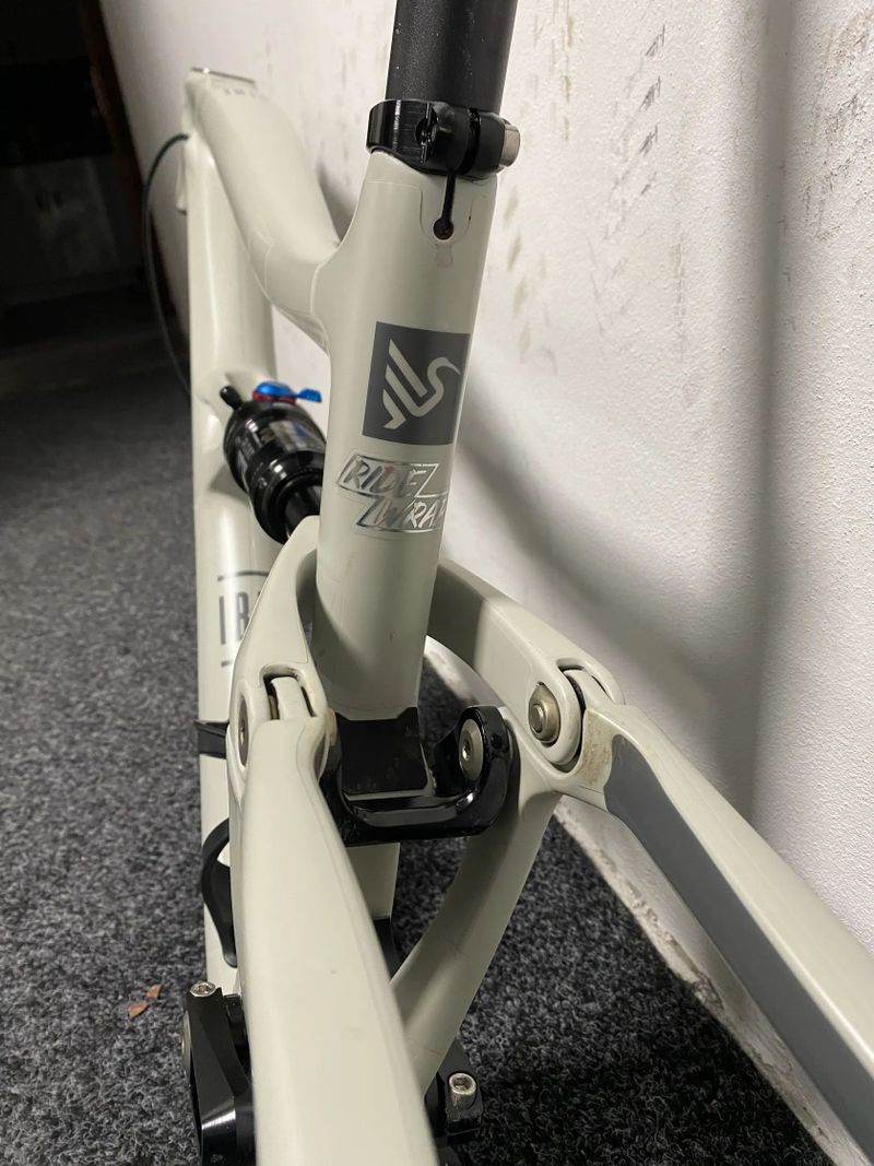 Ibis Ripley V4S M (UDH T-Type)