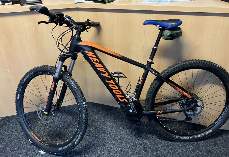 HEAVY TOOLS KAMMU 29"