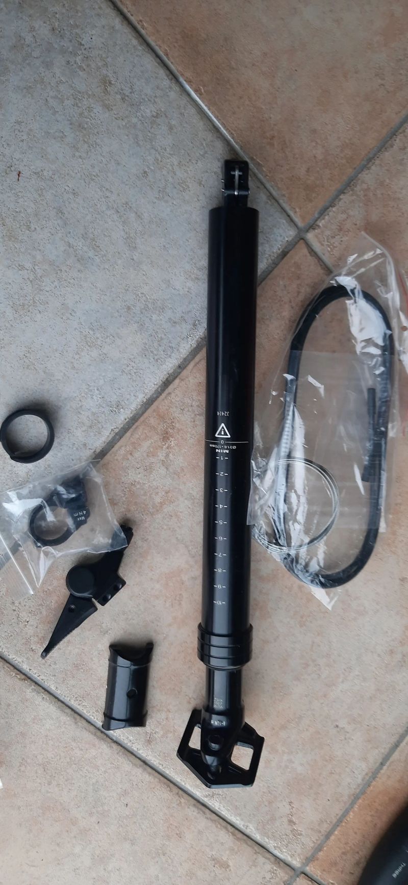 Tranz-X sedlovka průměr 31,6 mm výsuv 170 mm NOVÁ!