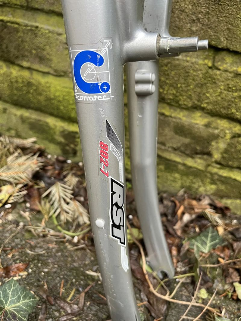 Corratec Cross Country 28”