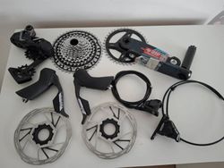 Celá sada SRAM Force E1 XPLR Wide Carbon AXS 1x13