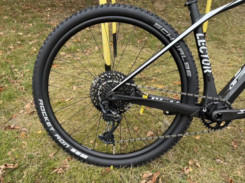 Ghost Lector PRO, vel. M, model 2025, za 50% ceny