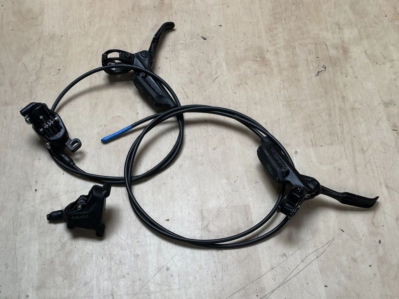 Brzdy SRAM Level TLM