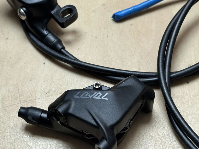 Brzdy SRAM Level TLM