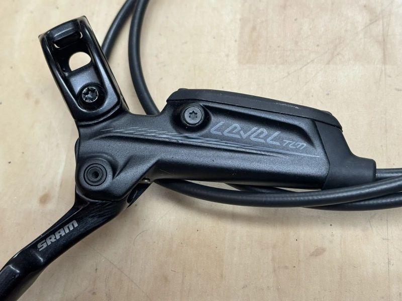 Brzdy SRAM Level TLM