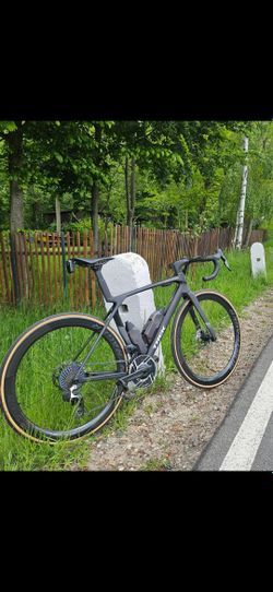 Trek Madone SLR 9 gen8 Project One 