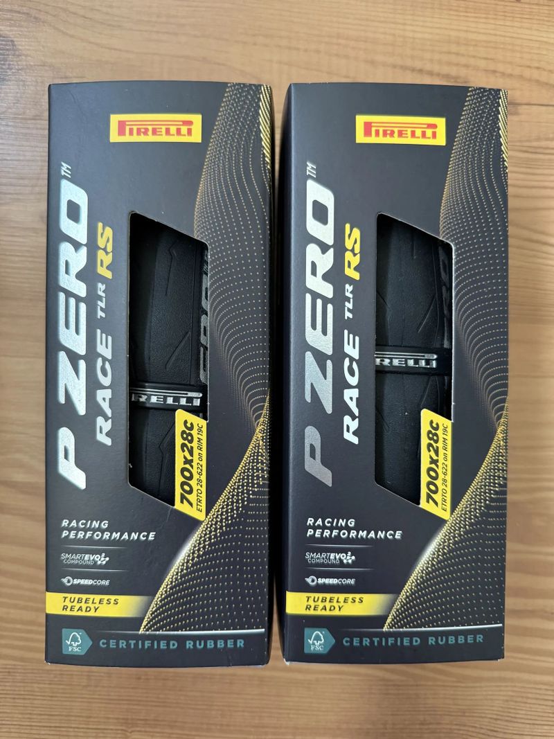 Pirelli P Zero Race TLR RS 700x28c – 2 ks, nové, nerozbalené