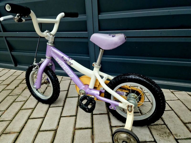 (1)Dětské hliníkové kolo Specialized 12"