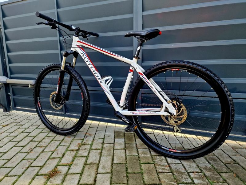 (6)Horské hliníkové kolo Author 29" Kotoučové brzdy